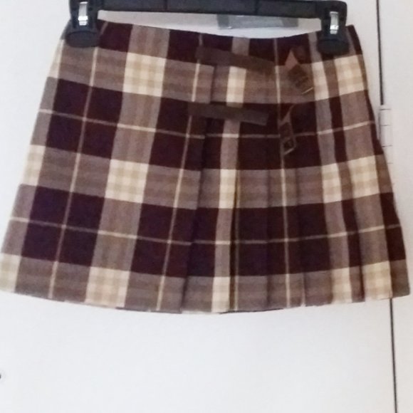 SOLD !! Burberry Pleated Plaid Skirt - Picture 2 of 8